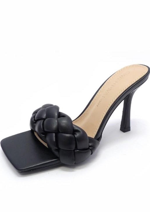 BONA heels ( Black)